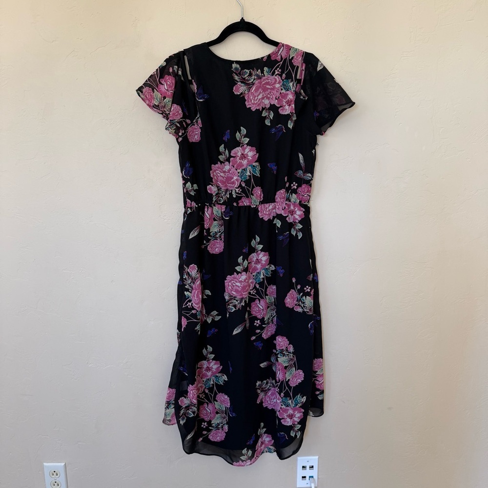 City Chic Blush Floral Faux Wrap Dress Cold Shoulder Flutter Sleeve Midi Dress - Picture 5 of 7